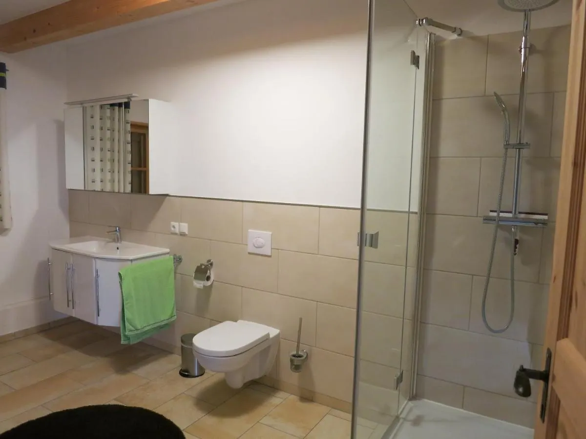Ferienwohnung Strass4 Neumarkt-Sankt Veit Apartment