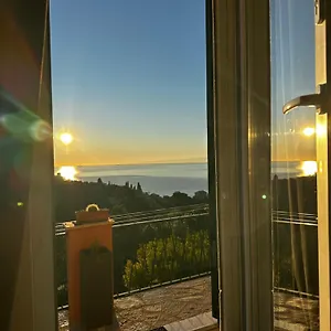 casa-lella-la-terrazza-sul-paradiso.hotelitalianriviera.com/